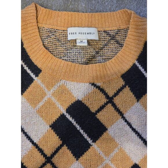 Free Assembly Golden Yellow Navy Argyle Unisex Sweater Size M Preppy Academia - Picture 7 of 9
